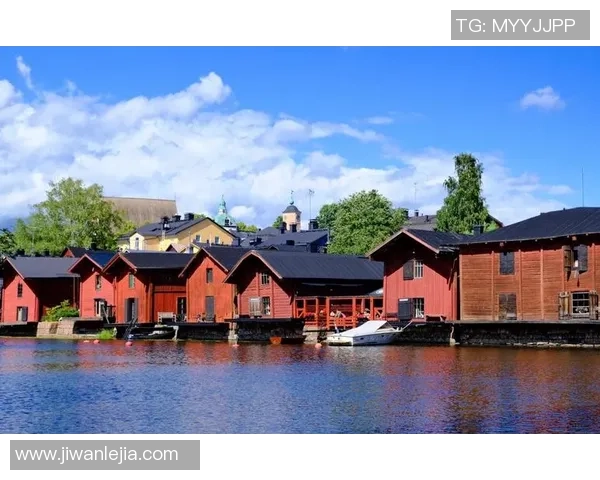 布莱克尼:探索这座小镇的历史魅力与自然风光之旅